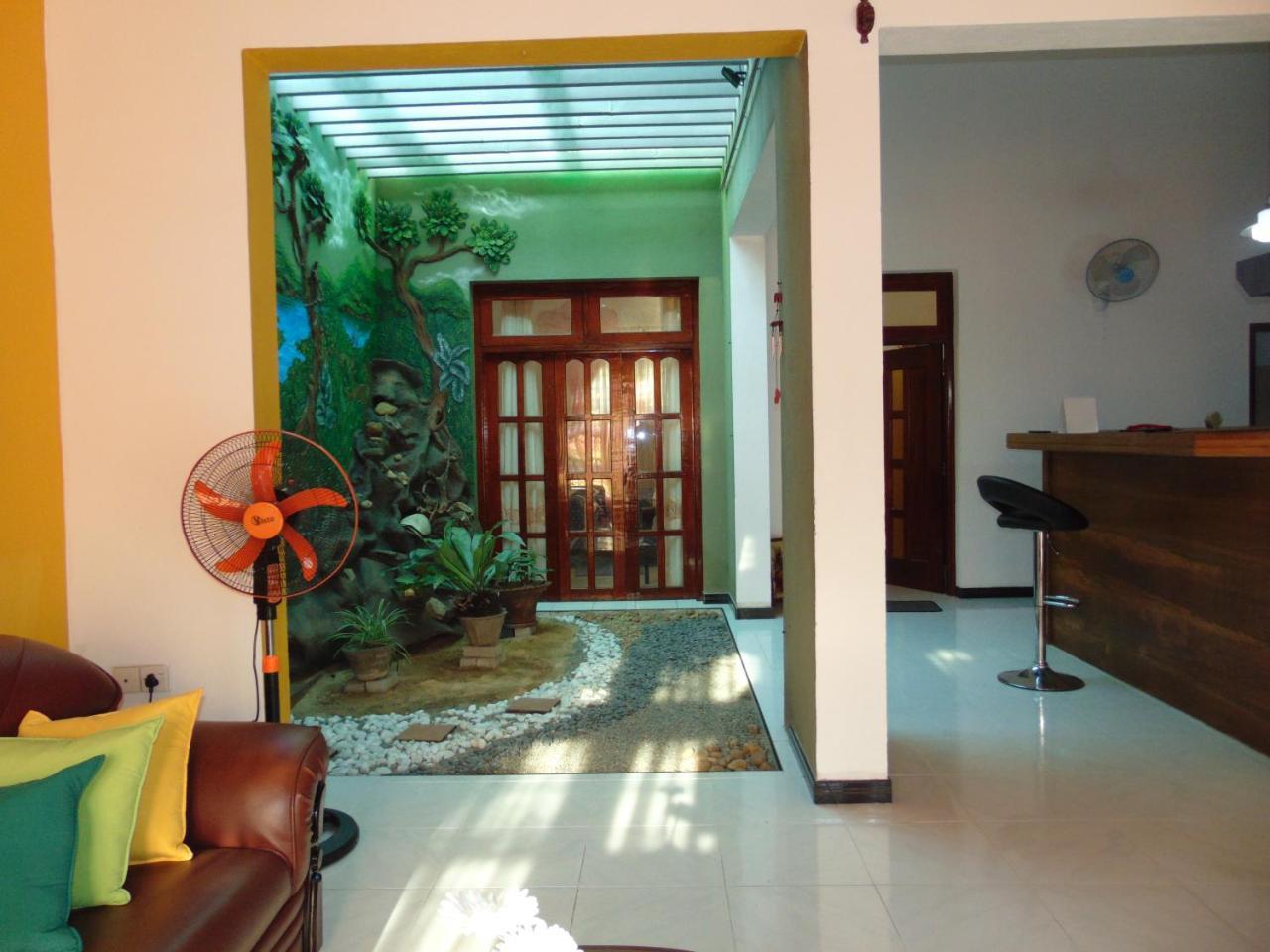 Luminary Place Hikkaduwa Exterior photo